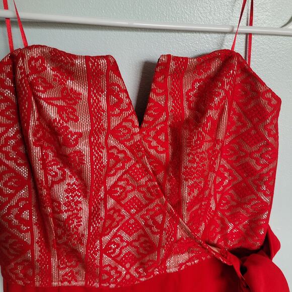 Francesca's Red Strapless Wide-Leg Jumpsuit NWT Women's Size Medium - Picture 3 of 15